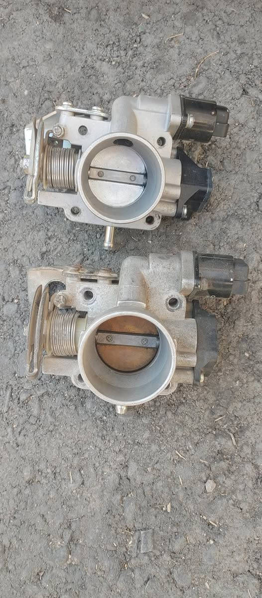 سلام عليكم غراض شيري فلاوين
مروحه شغاله هيه والحاضن سعر ٢٥ الف جويترات شغاله سعر الواحد ٢٥ الف مسجل طافي ١٠ الاف ABS شغال سعرة ٥٠ الف العداد سعرة ٣٠ الف جنل تبريد ٣٠ الف دكت جهت سايق سعرة ١٠ الاف
مكاني بغداد زعفرانية 
***********
