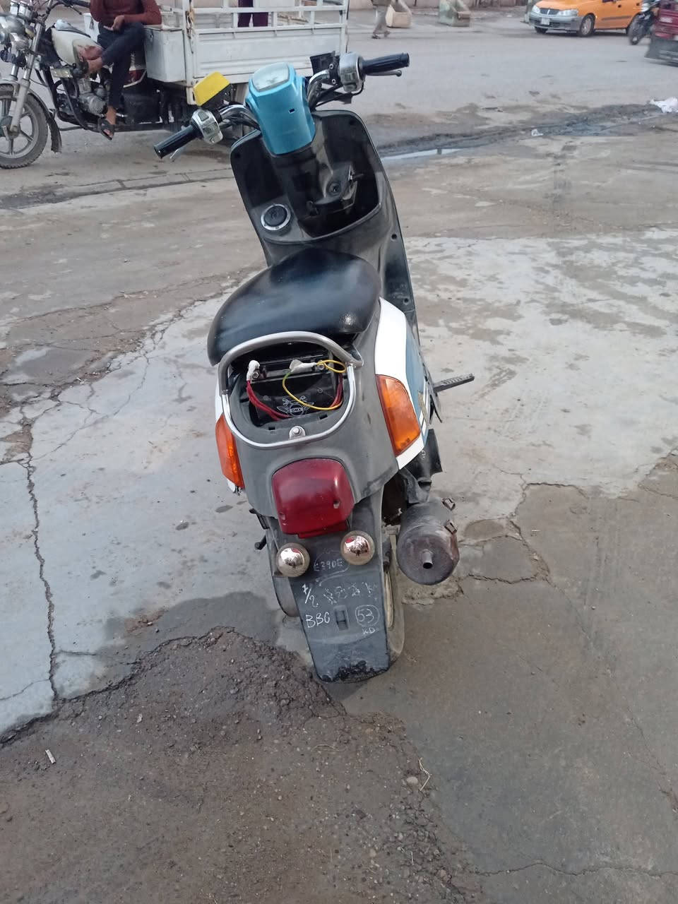 السلام عليكم دراجه ماكس بوليس الدراجه مكفوله من كل عطل بوشه 49 بلاد كفرات مختم ختم واحد موديل 2008 الدراجه اي نقص مابيهه مكفوله
السعر 650 وبيهه مجال
الرقم ***********
المكان المقداديه الوجيهيه
الموشراي لا يخابر رجاءا 💞
