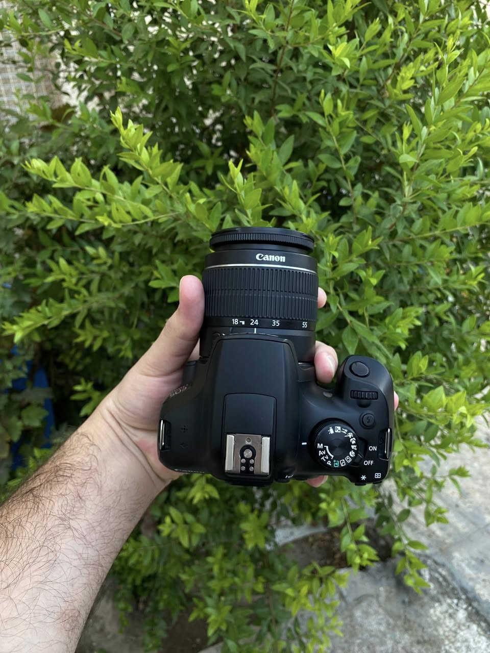 للبيع كامرا كانون 1300D الحديثة wifi نضافة 99%
عدسه 18-55 
شاحنه
بطاريه
 حزام  
السعر 300 الف وبي مجال
مكان بغداد البنوك 
لايوجد توصيل


**إذا كنت صاحب هذا الإعلان وتريد حذفه لأي سبب، رجاءا أرسل رسالة إلى الدعم الفني**