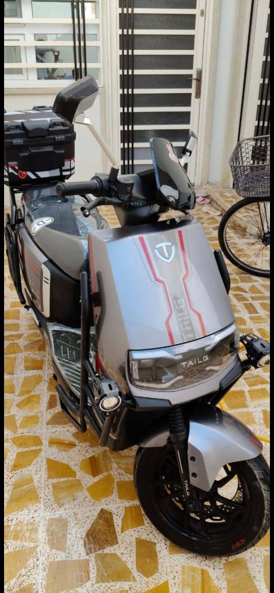 ماطور شحن للبيع
بسعر مناسب مستعجل عل بيع 
موديل 2025 
8 بطاريات 
صارلي اسبوع من اشتريته صفر كيلو متر 
وهس مستخدم شي قليل للاستفسار اتصل عل الرقم 
***********
