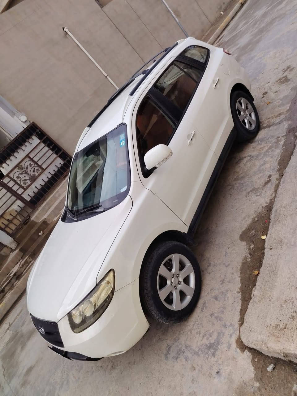 سنتافي 2009 بدون ضرار محرك ٦ كير محرك شرط رقم جديد سنويه جديد مكان سياره كركوك سعره ١٣٨ سراي اتصال عل رقم***********
مكلف بل نشر شراي اتصال عل رقم تحياتي لكم ❤
