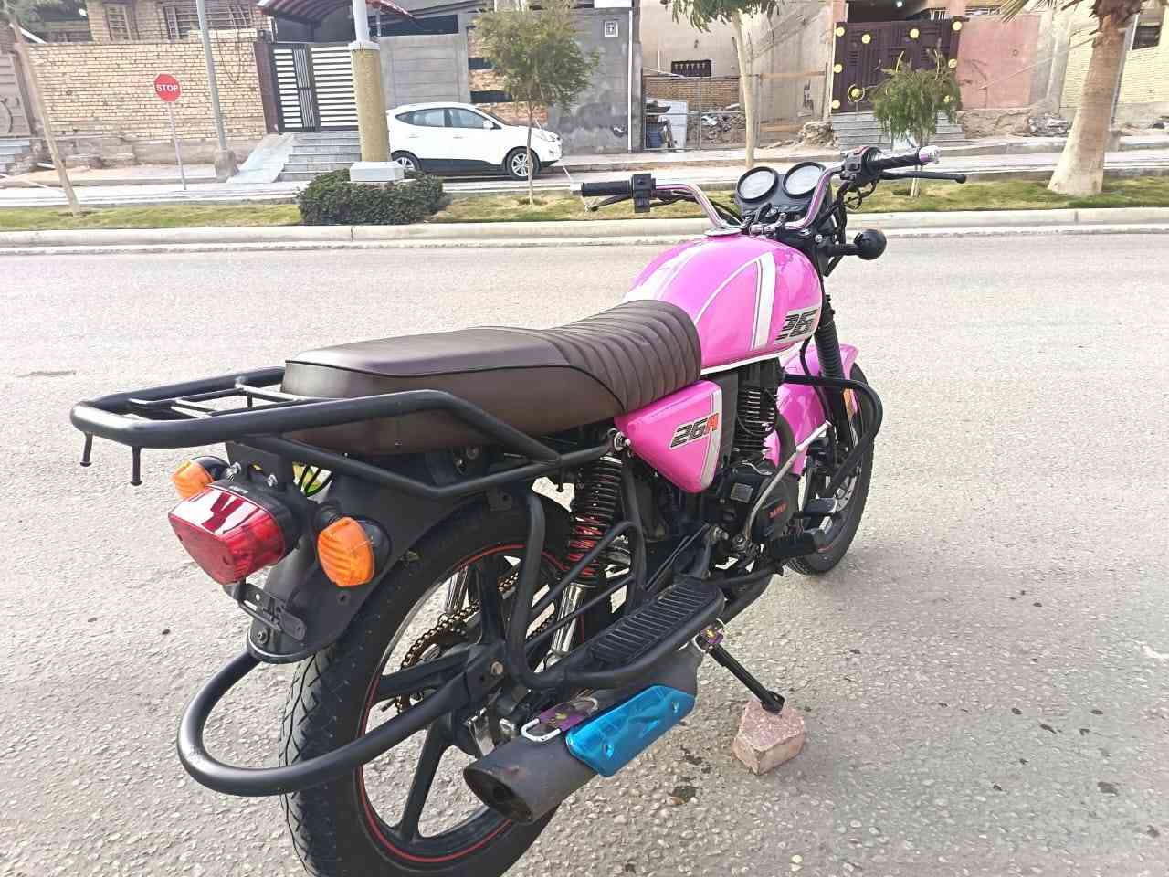 اقرة التفاصيل وخابرني اذا شراي.
دايون نفخ موديل 23.     رقم كربلاء رقم وسنوية  

راعيهة يريد مداور الدراجة قل نقص مابيهة  محرك 200

كهربائيات كلهة شغالة  شرط الف ما تصرف عليهة

السعر 1800 مكاني كربلاء ***********.

