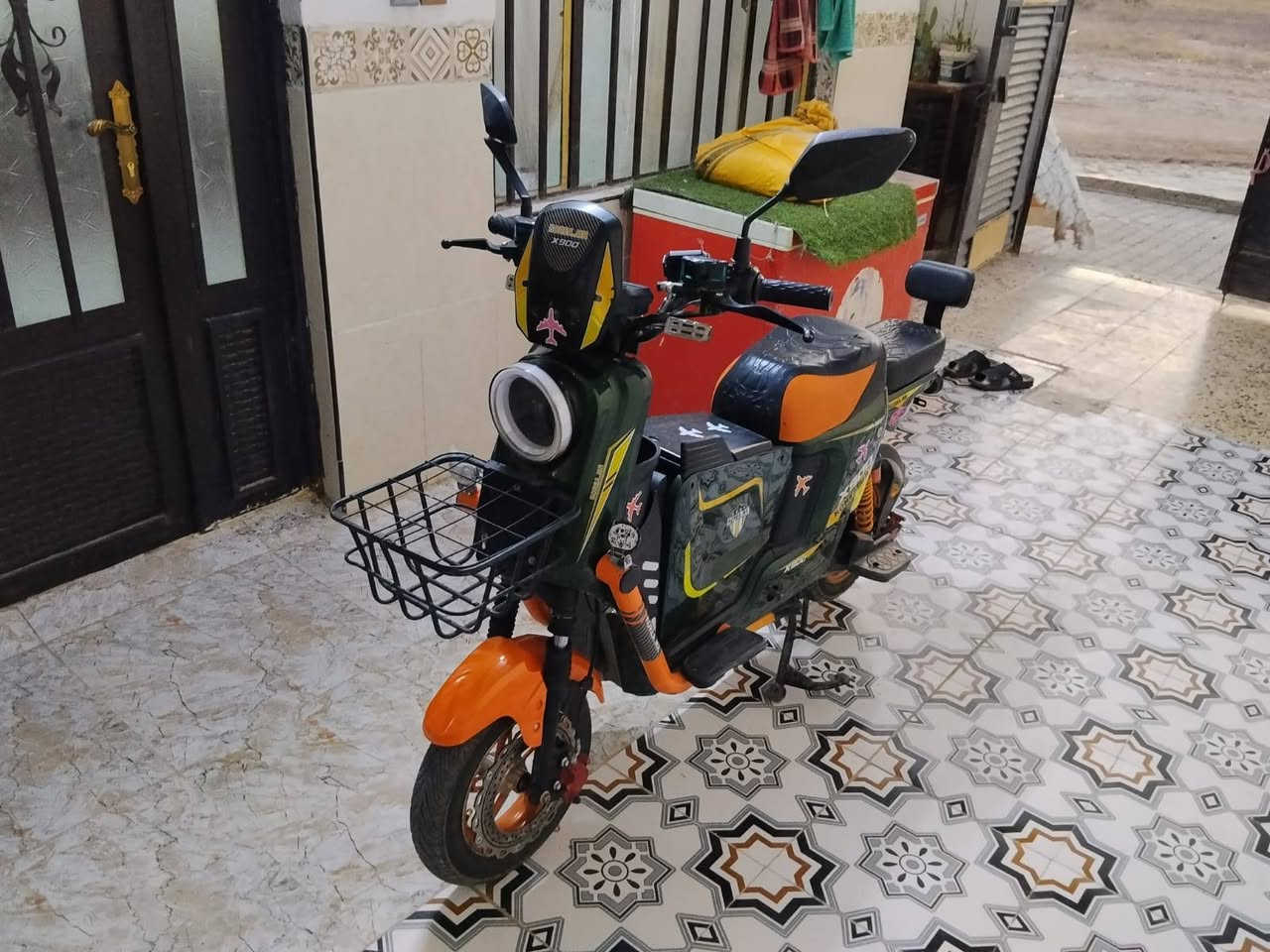 دراجة شحن رياضية (X900)ام جنطه موديل 2026 للبيع او مرواس بدراجه R9 او R11
✔️ محرك جبار: ملف 2000

✔️ البطاريات: 5 حجم 32 بطاريات (جديدة2026).

✔️ السرعة: 4 سرعات (تصل سرعتها إلى 95).

✔️ المميزات: بلوتوث + بك رجوع (R).

✔️ كهربائيات كلهه شغاله لايت زنون ابيض ابو بومه نشرات

 دبل شاره يمنه  +  يسره وشاشة ديجيتال. بصمه وكارت

 تشغيل 

📞 للاستفسار عن السعر، يرجى التواصل على الخاص!‏ او

 رقم *********** 

عنواني ديالى بعقوبه  تقاطع الامام عبدالله بن علي الهادي
