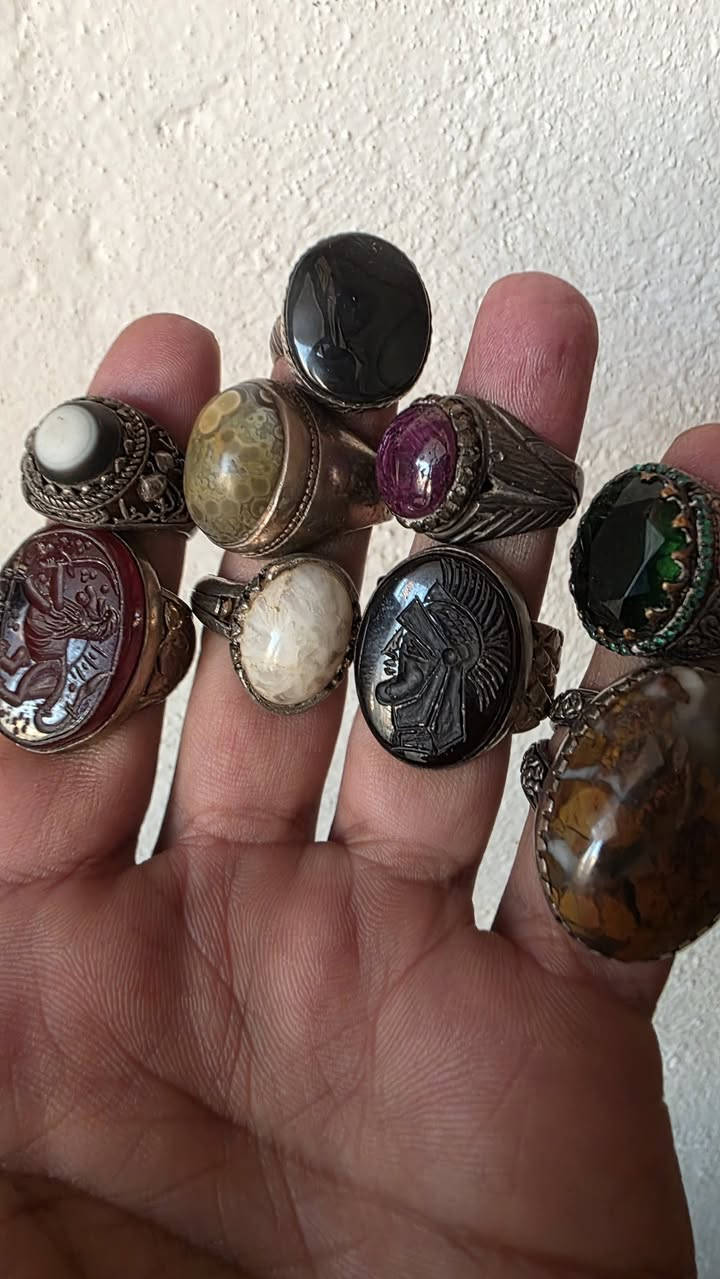 للبيع بسعر٥٠٠ قفل
٩ خواتم فضه
مرصودة


**إذا كنت صاحب هذا الإعلان وتريد حذفه لأي سبب، رجاءا أرسل رسالة إلى الدعم الفني**