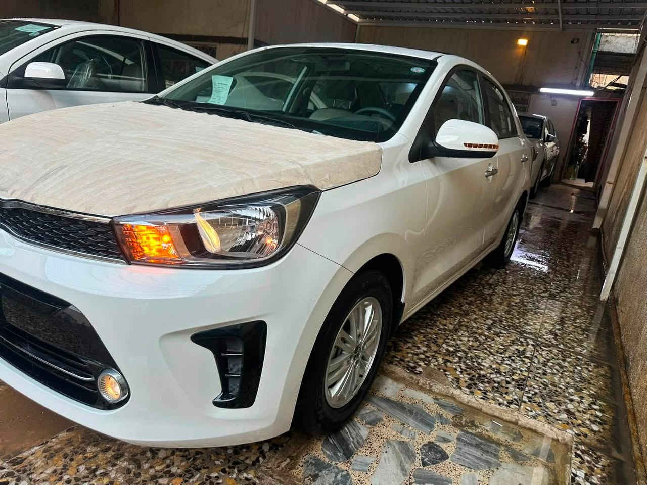 🔥 تخفيضات خاصة 🔥
🚘 كيا بيجاس 2025 زيرو – صفر كيلومتر
رقم أربيل الدولي الجديد

✅ ضمان 5 سنوات (NIM)
✅ تحويل + وكالة + عقد مجاناً

المواصفات:

* فتحة سقف
* مقاعد جلد
* ويل كب
* محرك 1400 سي سي
* حساسات خلفية
* شاشة Apple CarPlay
* كاميرا خلفية
* إضاءة LED نهارية
* مصابيح Projector
* مثبت سرعة (Cruise Control)
* تحكم من المقود (ستيرن)
* حساس ضغط الإطارات
* دبل إيرباغ

📍 العنوان: بغداد – الكرادة

📞 للاستفسار 
***********
