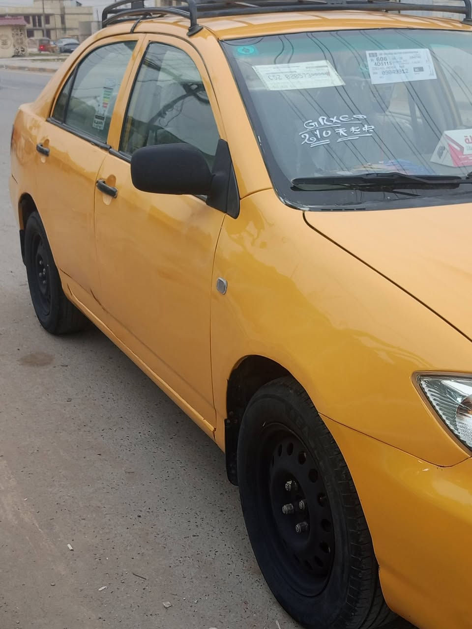 سيارة بي وايدي موديل 2010 بغداد رقم دولي بااسمي مصفرة هيئة وغرامة محرك زين كير بداية هاف (عينة وصينية) حدادية 80 بالمية سيارة حلوة والسيارة اني صبغتها اثر جراد تبريد ثلج سيارة نضيفة وترايها للبصرة مكاني بغداد الخطيب رايدها 38 وبيها مجال حك الجية ***********
