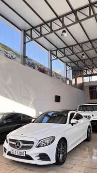 Mercedes Benz Amg C cllas 200 2019 السيارة كلين تايتل الماني  ماشية:70...