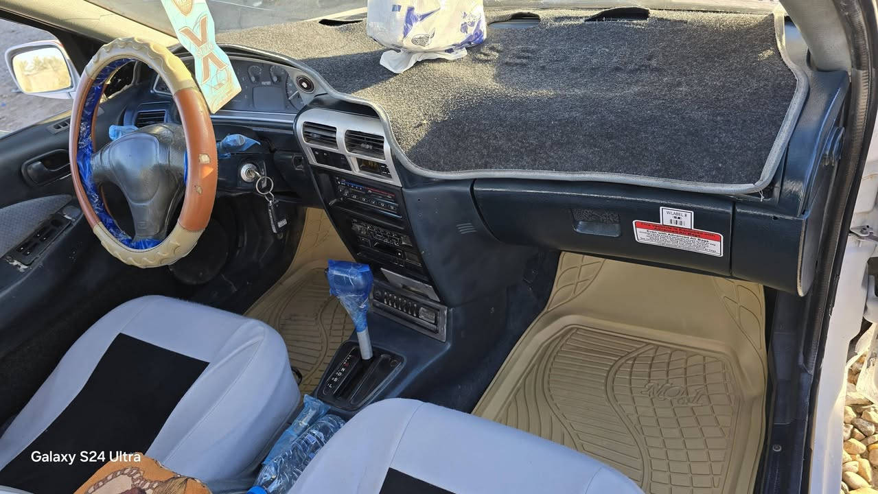 كيه سفيه موديل ٩٤ رقم بغداد مشروع وطني كير اوتوماتيك محرك مفتوح مصبوغه عام للجماليه مكفوله من ضربه ولكص تبريد نقص غاز جام كهربيات مسجل كلها شغاله سعر ٣٦ العنوان بابل شوملي الموبايل ***********
