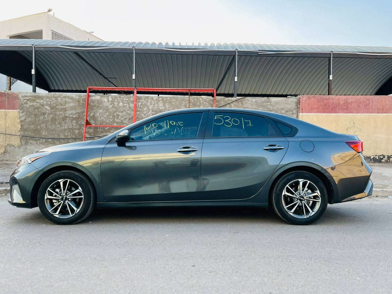 سلام عليكم
فورتي للبيع 

موديل 2024

دخول جديد (حره ) 

بدون رقم 

ماشيه 16K

مكان بغداد 

***********
