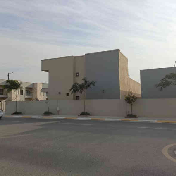 سلام عليكم تجهيز كوادر صباغين جميع نواع الصباغ *********** بي واتساب
