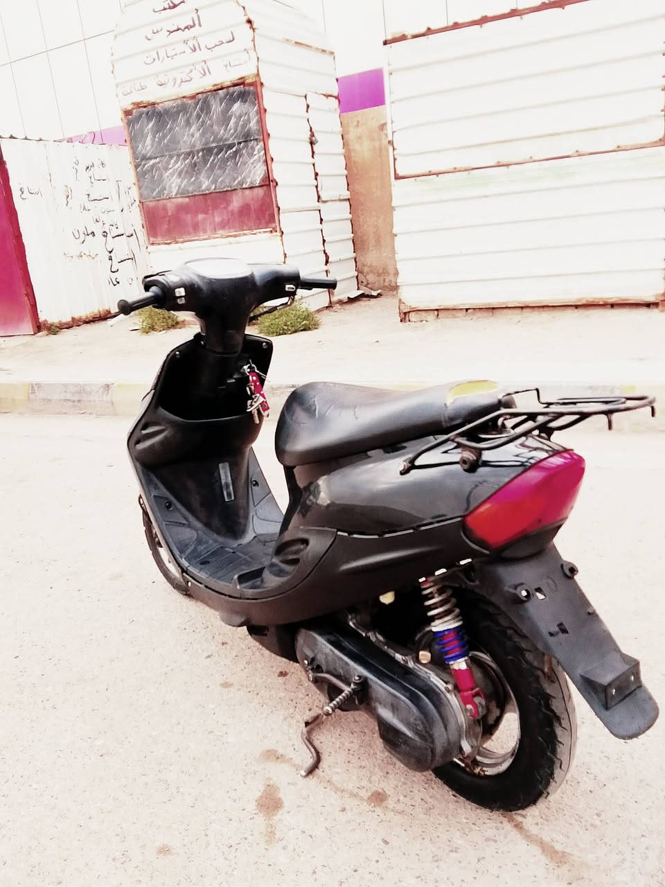 دراجه للبيع
نوع بيجي تسعه زروف اللون لأسود 

الدراجه مكفوله كفاله عامه من كلشي هندر واحد 
دراجة بلاد ونضيفه 
السعر 500 وبيها مجال 
(بيع مستعجل)


**إذا كنت صاحب هذا الإعلان وتريد حذفه لأي سبب، رجاءا أرسل رسالة إلى الدعم الفني**