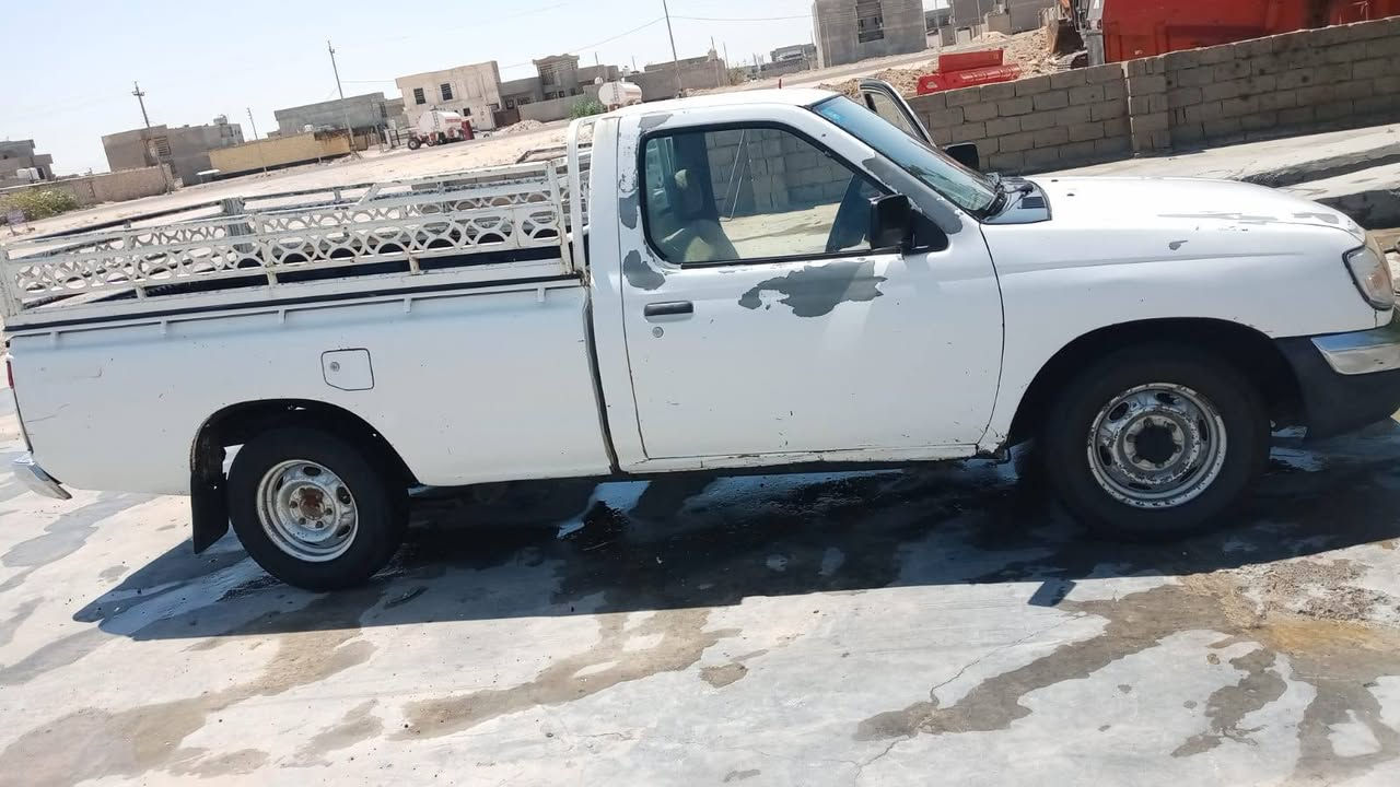 أسلام عليكم
نيسان شبوط موديل 2002 مكفوله من كير ومحرك وأكسل والصدر  وشاصي السياره مابيه لا ضربه ولا اي ضرر وضع الشركه مصبوغه حزام فقط بدون ضرر رقم انكليزي أنبار

 للأستفسار اتصل ع ***********
