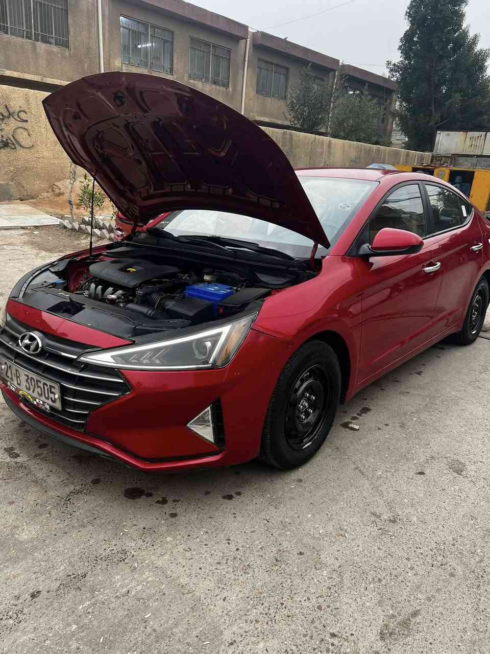 السلام عليكم النترا 2020 وارد امريكي حادثها بنيد امبدل موصفات نص واذا اكو مراوس بتكسي الاستفسار ***********
