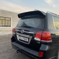 لاندكروز 6 سلندر فول مواصفات موديل2012 رقم بغداد  مميز بسمي ترايها زير...