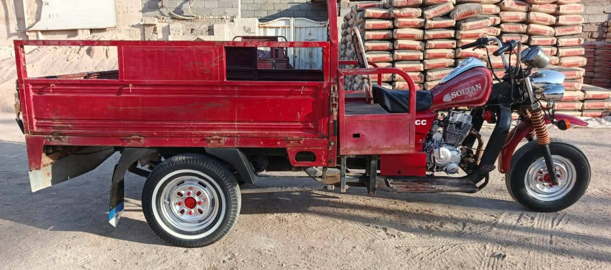 ستوته للبيع مكفوله كفاله عامه بس مكينتهه مجفته وكيلهه سيد خلدون مديل 17 السعر خاص ***********مكاني حي الرساله شارع الماطور

