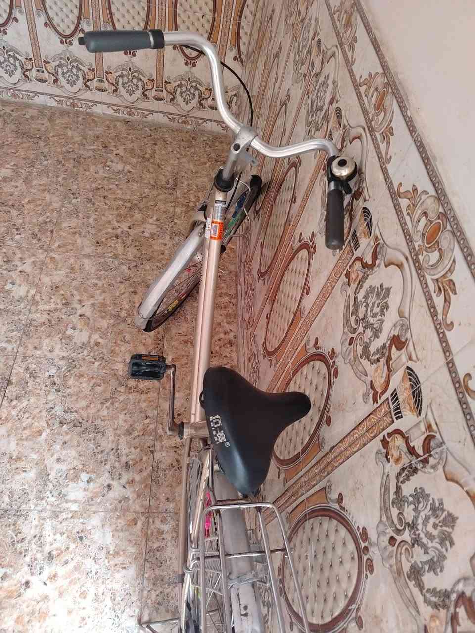 بايسكل للبيع في النجف الاشرف كوفه شارع المعمل البايسكل نضيف السعر 85وبي مجال  للطيبين


**إذا كنت صاحب هذا الإعلان وتريد حذفه لأي سبب، رجاءا أرسل رسالة إلى الدعم الفني**