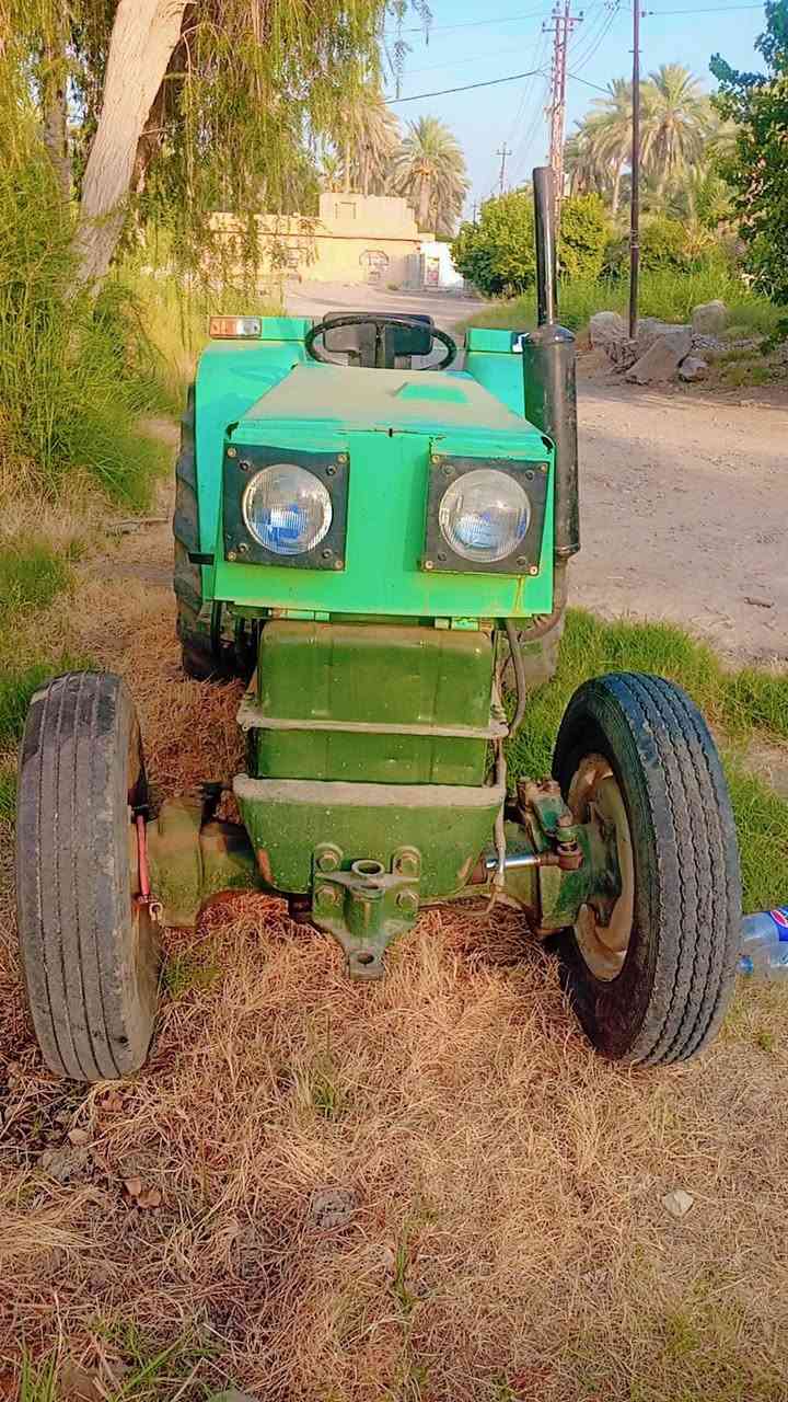 بسبب الوعود الكاذبه مكينه اكرفول للبيع نضيفه حيل وراهه بس رفاس مكينه خير من الله بس تريد ترتيب نمر مال لكير بيه لثاني يفلت سعرهه 2,750 وبيهه مجال رقم ***********
***********
