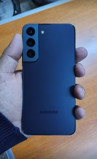 حبايب   سامسونك اس ٢٢ عادي  ذاطره ١٢٨  جهاز شرق اوسط دبل سيمكارت  مكفو...