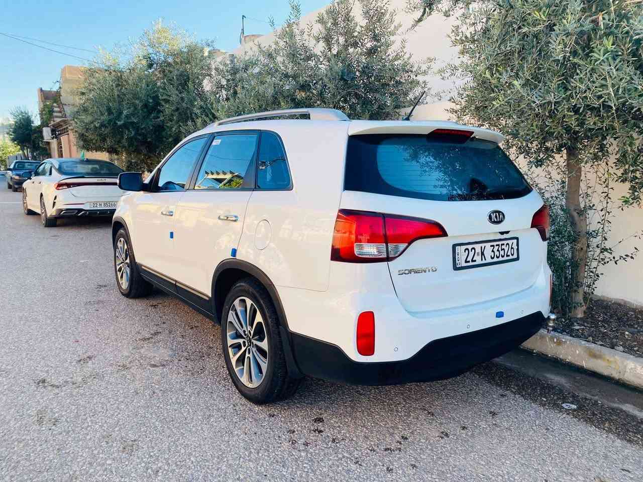 السلام وعليكم شباب
سعر مناسب 165 بيها مجال 
سورنتو 2015 بدون قطره صبخ 
كابون بنزين بيها
تايرات جديد
محرك وكير شرط
طخم جديد
هزه ورقم جديد
بسمي
كير محرك شرط اربعه سلندر 
سياره في بعشيقه
***********
يرهم مراوس
