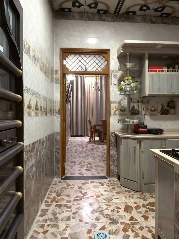 دار للبيع طابو زراعي  100م موقع و بناء درجه ممتازه. يحتوي على غرفه وصاله واستقبال ومطبخ وثلاث صحيات اضافه‏  غرفه في طابق ثاني الموقع ميسان خالف شارع ستين *********** @
