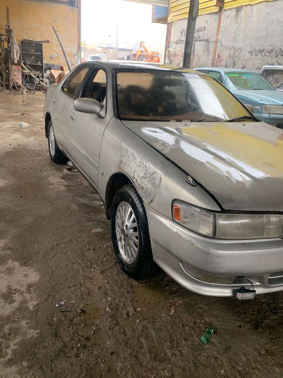 كرستا مال مزاد نقل *********** بلاديه مابيها صبغ السعر 42بيها مجال قليل
