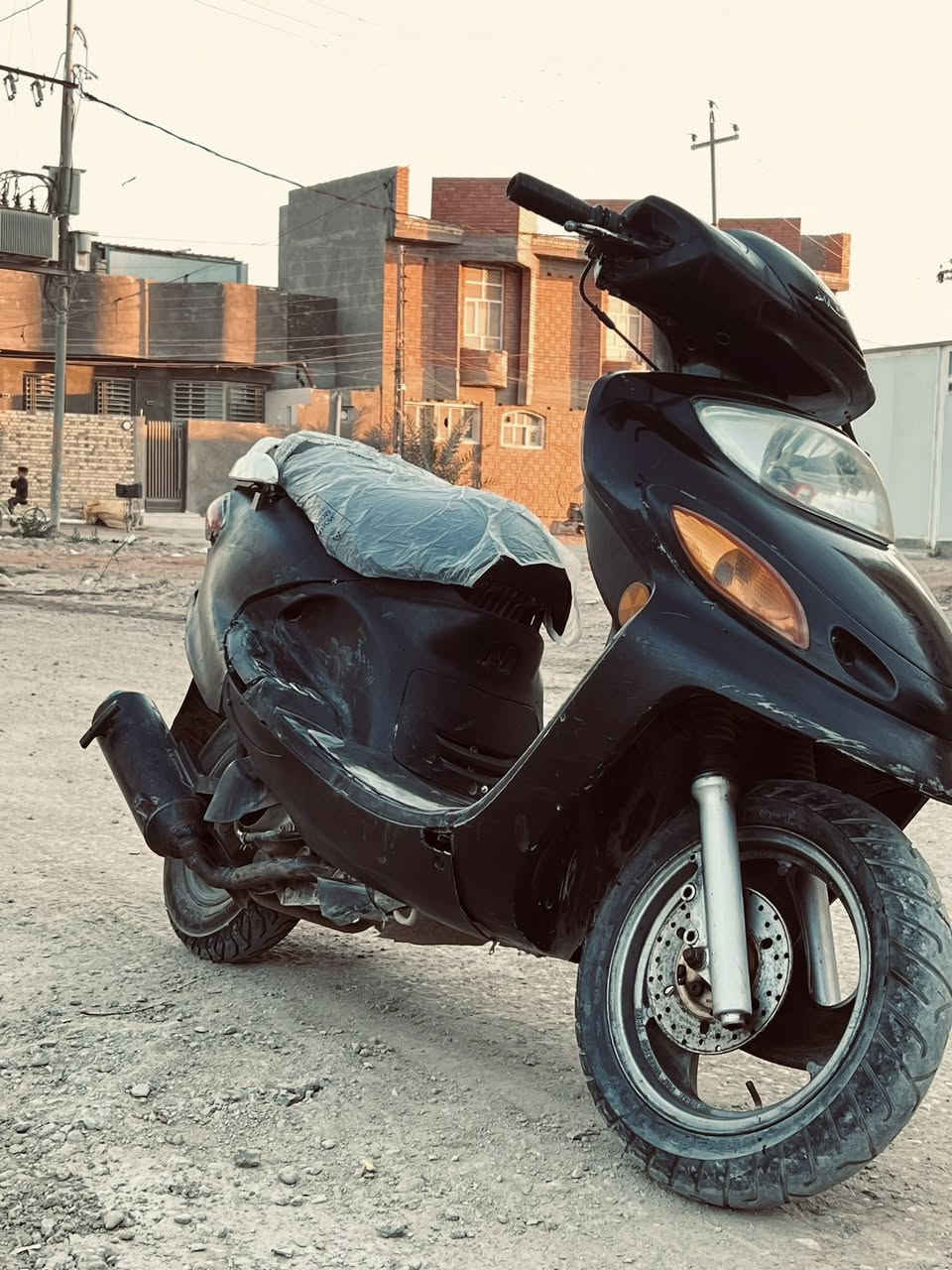 دراجة ياماها دولفين للبيع شغالة نكرة سلف وهندر كهربائيات شغالة كاملة صالنصة رياضي والبلادية موجودة وكفراتها الاصلية موجودة هم السعر ٢٧٠بيها مجال العنوان ناحية الطليعة بابل


**إذا كنت صاحب هذا الإعلان وتريد حذفه لأي سبب، رجاءا أرسل رسالة إلى الدعم الفني**