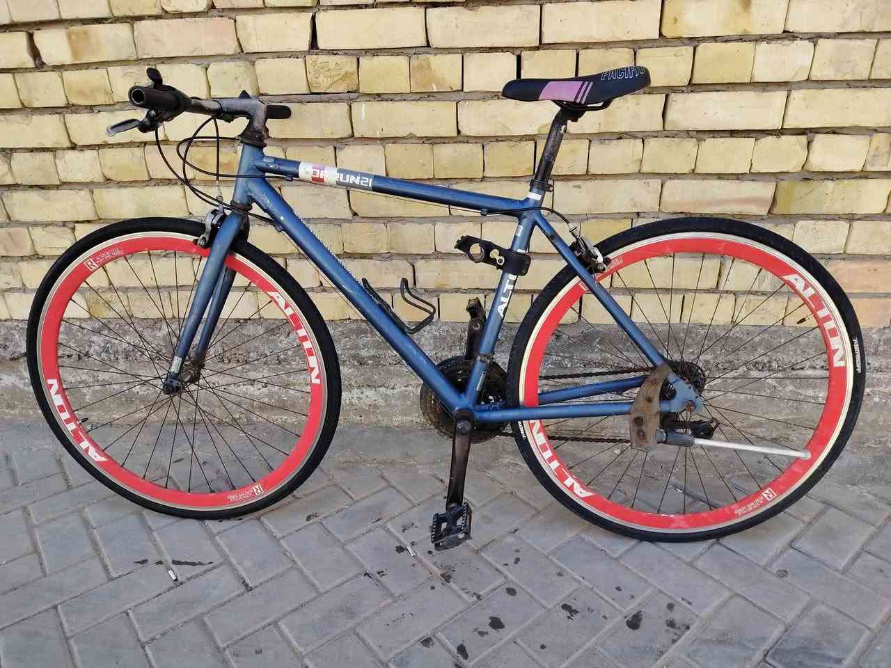 التون صناعة يابانية معدن ألمنيوم حجم الإطار700x28 ويالة ألمنيوم طبقتين سستم شيمانو سحب دفع 3x8 دراجة وضع حاوية كاملة من أي نقص السعر١١٠  مكاني بغداد مدينة الصدر يوجد توصيل


**إذا كنت صاحب هذا الإعلان وتريد حذفه لأي سبب، رجاءا أرسل رسالة إلى الدعم الفني**