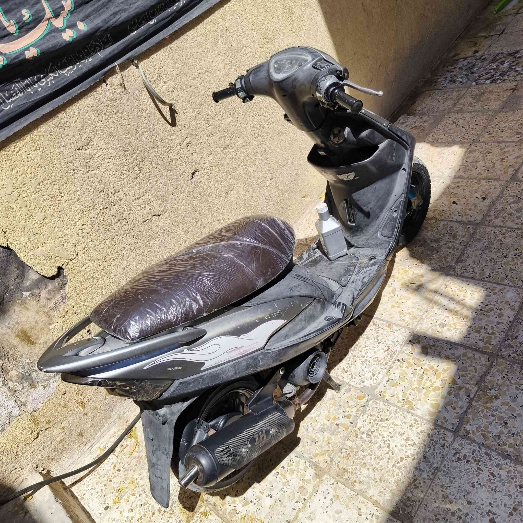 ماكس عدله بلاديه كفاله عامه ختم واحد ويا المحرك
مكينه ناعمه وقويه السعر 800 وبيها مجال 
 مكاني بصره/الصبخه/حدائق كازينو
تفاصيل اكثر خاص ***********
