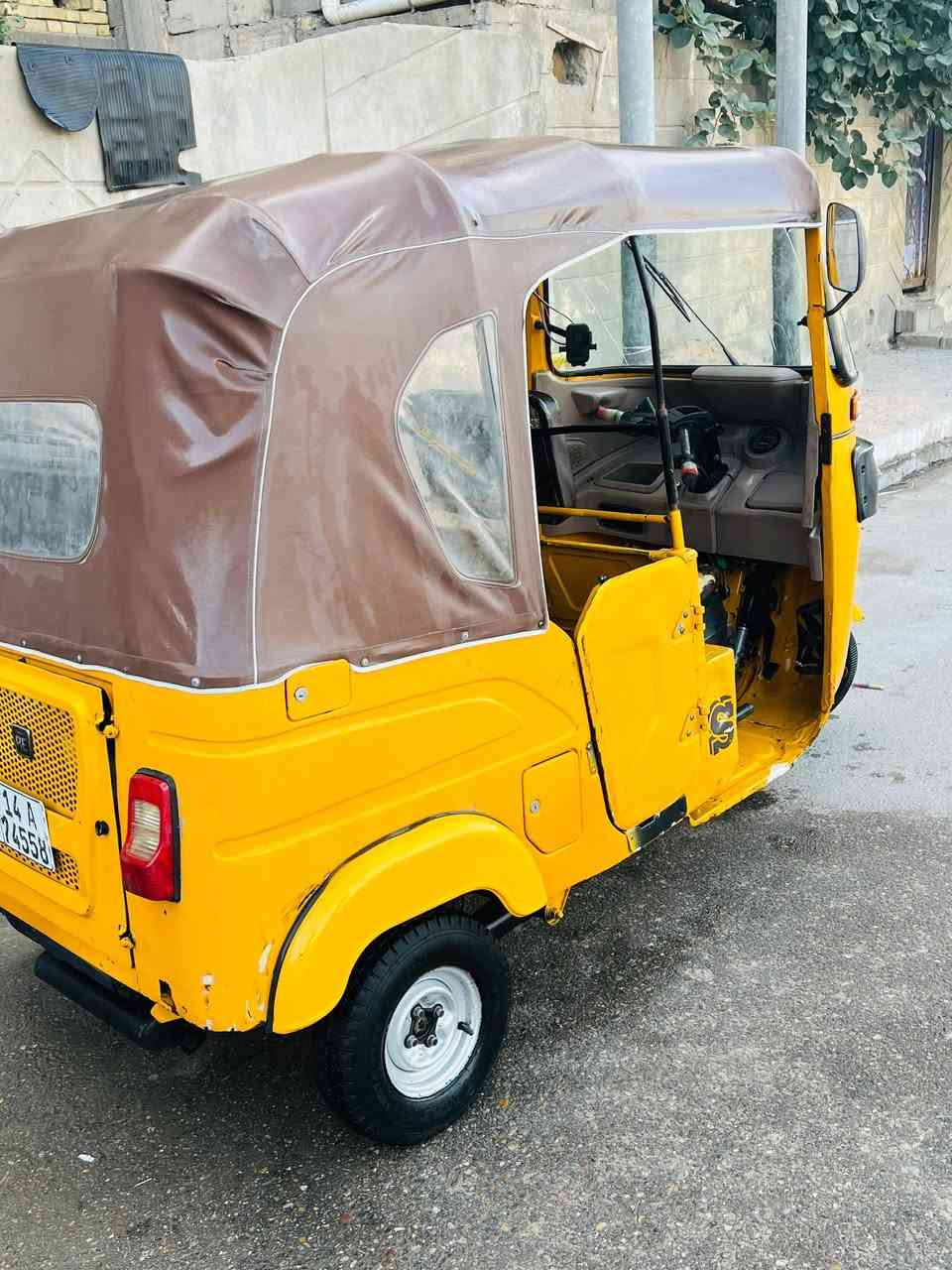 السلام عليكم اخوان تكتك 21 رقم وسنويه تكتك حلوه ونضيفه بس َمبدل بيها صفحه كامله السعر 5 ونص بيها مجال
***********
