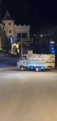 نقل الأثاث داخل وخارج بغداد.                                          ...