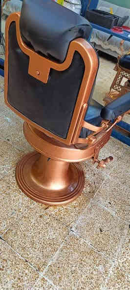 كراسي حلاقة 2 للبيع بيلمود سعر الزوج 500 مكاني حي البلديات
***********
