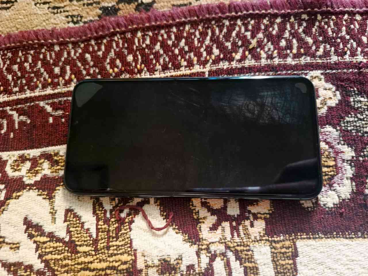 ايفون 11برو ماكس ذاكره 256 بطاريه 100 مبدله وكاله التلفون نضيف شحنه زين ميصرف كله شغال  السعر 350 وبي مجال ***********
