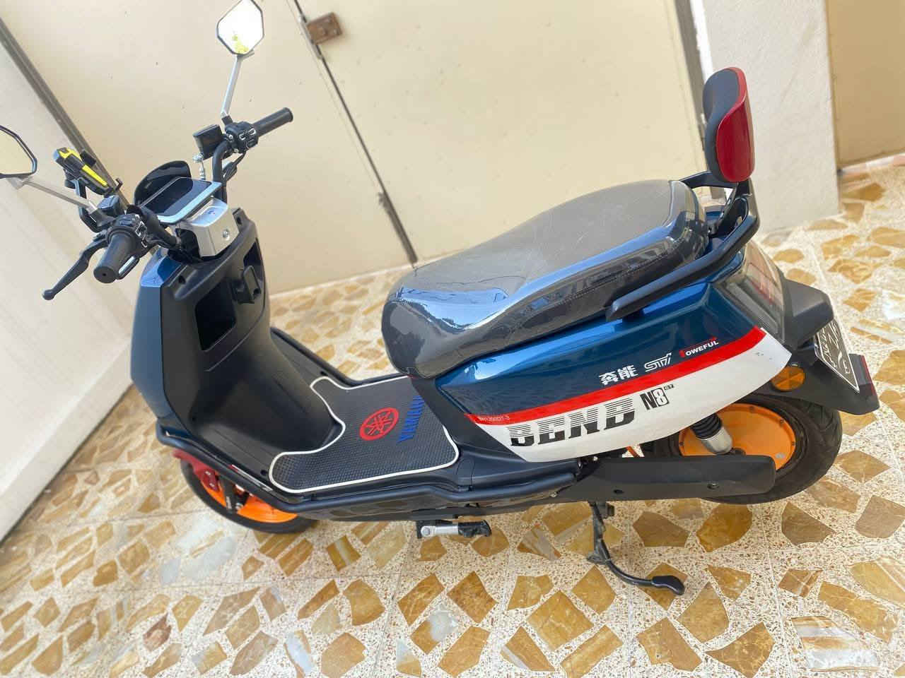 🚴‍♂️ دراجة شحن للبيع N8
دراجة كلش نظيفة بحالة ممتازة ✅
🔋 تحتوي على الشاحن الأصلي
📱 نظام تشغيل بلوتوث + شاشة
↩️ نظام رجوع إلى الخلف
🔋6 بطاريات جديدة ونظيفة جدا
💰 السعر:700 
📍 الموقع: الموصل

دراجة مرتبة وجاهزة للاستعمال — جانب الايسر.   حي المزارع....  الاتصال على الرقم ***********
