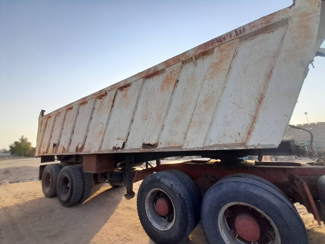 السلام عليكم عربانه لبيع ألماني  33متر دنكير براد 16
مكان كربلاء
***********
***********
