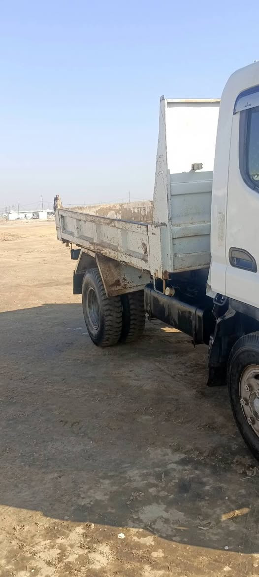 كنتر مستبوشي قلاب موديل 2009 
رقم ذي قار واسط قضاء النعمانية
***********
***********
