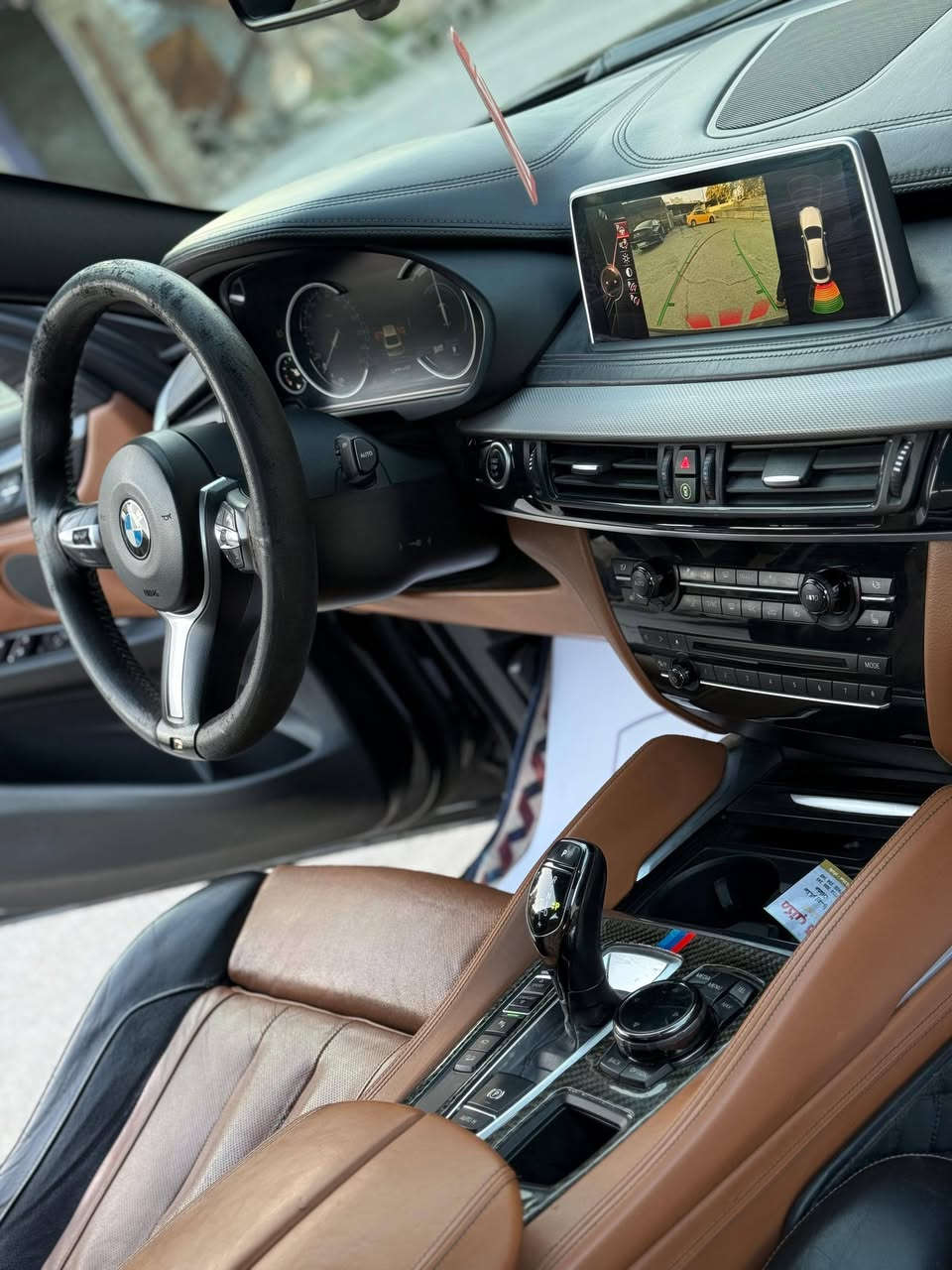 بي ام x6  ١٥ خليجي كفاله عامه من ضرر وصبغ وبارد نقص مكينه طابوكه سيلره جديده فول ٨ سلندر  للتفاصيل اتصال  *********** ضياء  السعر ١٦٠
