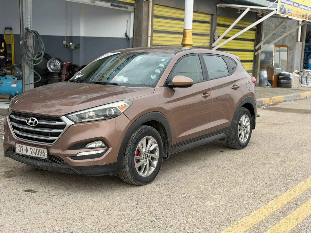 السلام عليكم توسان 17 امريكي حادثه مرفق بلمنشور
رقم مثنى  السياره بدون تبديل بدون ارباك 
للاتصال ***********
