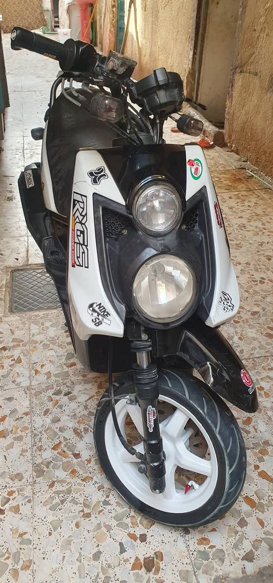 سكنس جبلي كفاله عامه  السعر ٩٠٠ مكان النجف ***********
