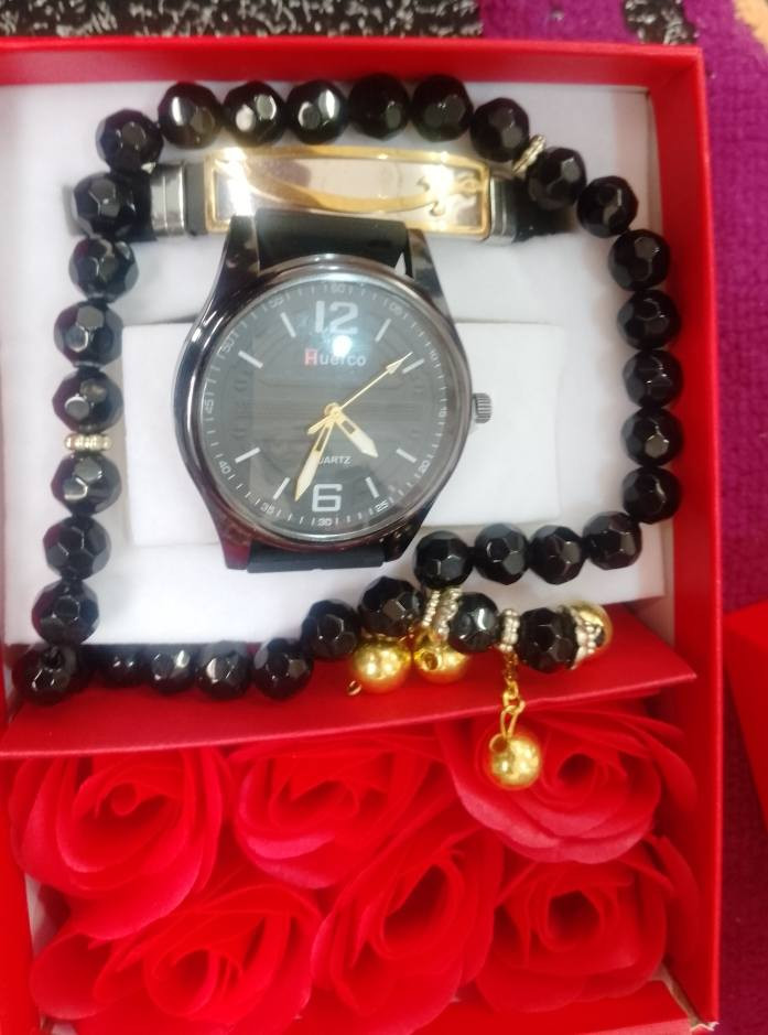 بكج يحتوي على سوار و ساعه و سبحه السعر 10 الاف


**إذا كنت صاحب هذا الإعلان وتريد حذفه لأي سبب، رجاءا أرسل رسالة إلى الدعم الفني**