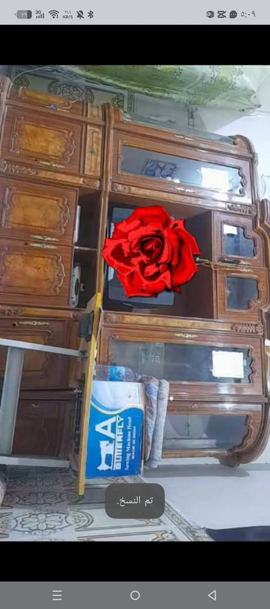 معرض للبيع. فقط معرض  سعر ٢٠٠ وبين مجال. مكان بصره لحيانيه لطاك رقم ***********
