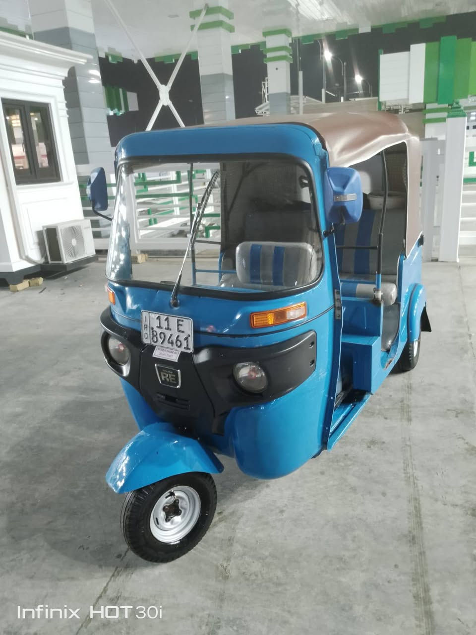 سلام عليكم تكتك للبيع 20 شهر 12 رقم وسنوية تحويل ثاني يوم تكتك جديدة شراي يتصل *********** مكاني سبع قصور شارع ابو علي
