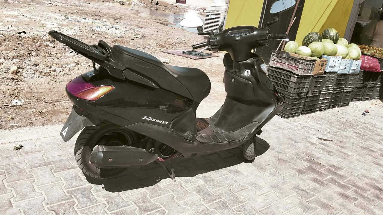 دراجه سبيسي للبيع جاهزه مكان الخارجيه ***********
