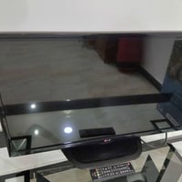 شاشة تلفزيون • تلفزيون مستعمل • تلفزيون مع ريموت • شاشة صوت حلو • شاشة...