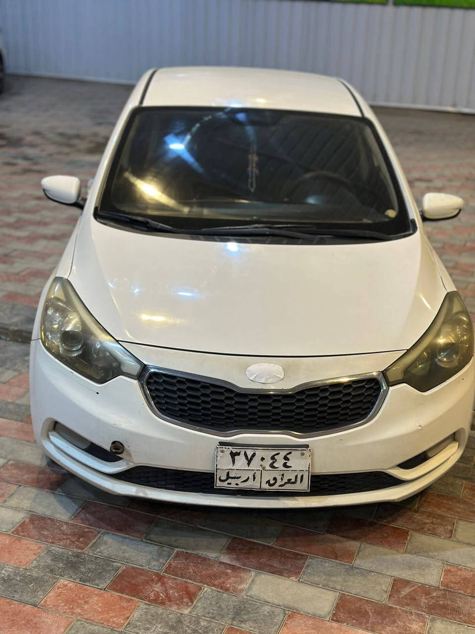 السلام عليكم مكلف بنشر سيراتو 13 
بيها مكانات صبغ ابيع حزام 
المحرك بي خيط بخار 
باسم شرك البخيت مداور 
السعر 95 بيها مجال*********** مكانه في النجف
