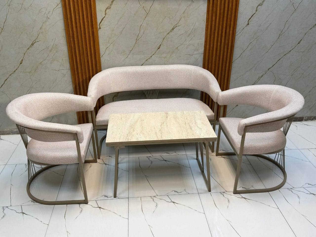 طقم جلسة عصري بتصميم أنيق ومريح ✨
يتكون من كنبة مزدوجة + كرسيين + طاولة وسط، خامات متينة وقماش راقي بلون رمادي هادئ يناسب جميع الديكورات 🤍
مثالي للمنازل، المكاتب، والاستراحات ✨
راحة، فخامة، وتصميم عصري بمكان واحد 🌟
للحجز ولاستفسار مراسله الصفحه 🌿
🚛🚛🚛🚛🚛🚛
تتوفر لدينا خدمة توصيل
كافه محافظات العراق


**إذا كنت صاحب هذا الإعلان وتريد حذفه لأي سبب، رجاءا أرسل رسالة إلى الدعم الفني**