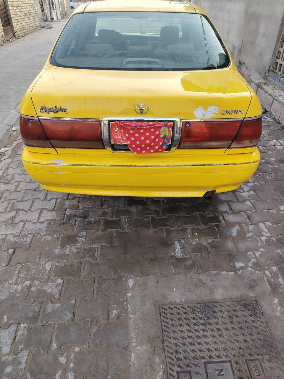سلام عليكم سياره ملكة جاهزه من كلشي كير مكينه جاهزه كهربايات كلشي شغال موديل 2005 سياره اتخبل مكاني بغداد الشعب رقمي *********** السعر ٣٠ وبيهه مجال بسيط تبريد ثلج سياره مكاتبه فقط
