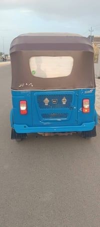 تكاتك للبيع وراق موديل ٢١تواصل عله الرقم ٠٧٧٠٧٠٢٣٦٧٠
