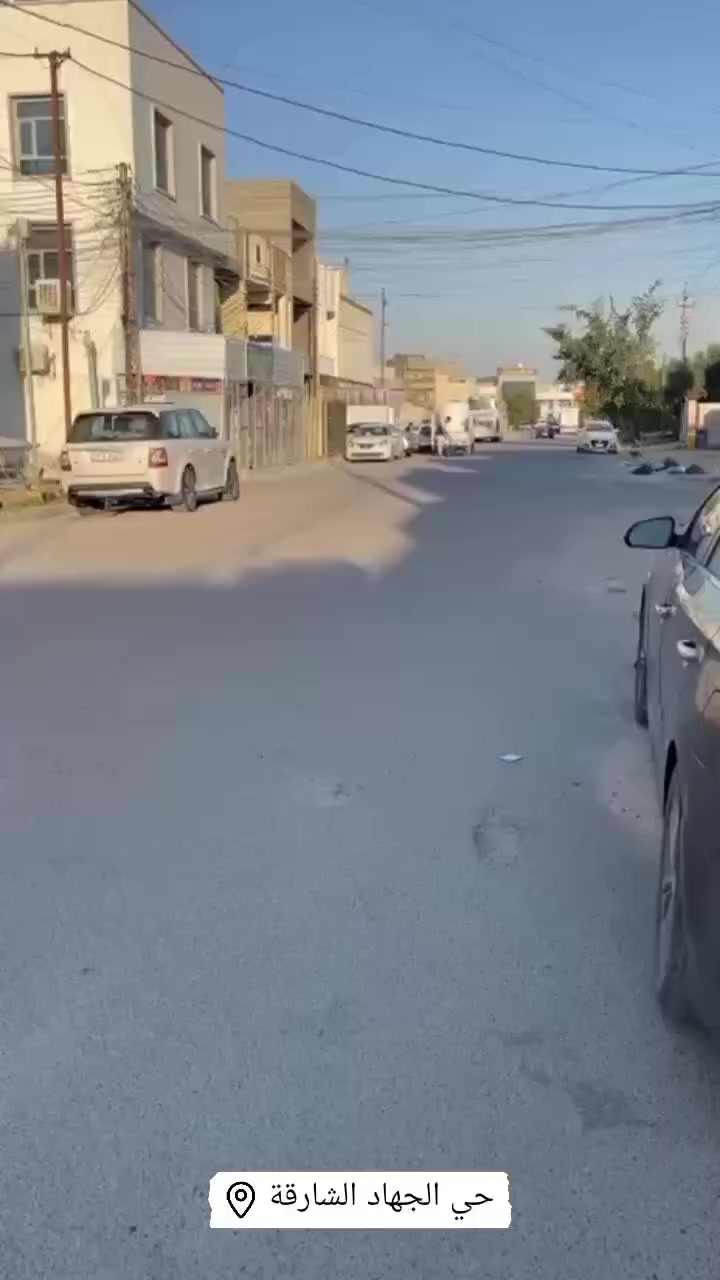 دار للبيع منطقة حي الجهاد / الشارقة - فرصة سكن
راقية ومميزة 
 المساحة: 50م
| الواجهة:4م
النزال: 12.5م
تفاصيل المنزل:
2 غرف نوم 
خدمات صحية
مطبخ 
غرفة استقبال
منور داخلي
المواصفات والتشطيبات:
• أضلاع منفصلة
أرضيات مرمر 
محجر ألمنيوم 
باب قاصة
تشميع وتصفير بسمنت مقاوم للأملاح والرطوب
بيت متكامل من حيث الجودة والفخامة، جاهز للسكن الفوري وبتشطيب عصري راقي يناسب الذوق الرفيع.
ويتوفر عروض اخرى بمساحات و مواصفات مختلفة
للاستفسار : ***********
