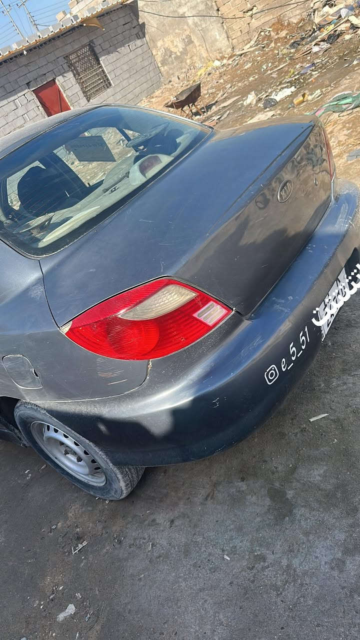 كبه ريو مديل ٢٠٠٥ رقمه بغداد سنويه تنتهي بل 28  أراعيه يريد مداور هزه جديده  عنون بصره سعر ٣٧ وبيه مجال سياره مصبوغه بس جماليه  رقم تلفون ***********###
