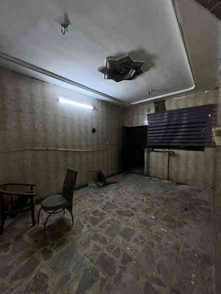 #للأيجار__في__السيدية
بيت مساحة 75م 

موقع مميز مربع (الكهرباء)

يحتوي على غرفتين نوم وغرفة اطفال  وصالة ومطبخ وخدمات وكراج 

قيمة الاجار:700 الف مع المجال البسيط 

للاستفسار:‏‪***********‬‏

او زيارة مكتب الفهد الهندسي للمقاولات العامة/شارع جامع الاقصى مقابل مكتبة الحكم سنتر
